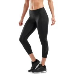 2XU Women's Mid-Rise 7/8 Compression Tights - Black/dotted Silver Reflective -RunGear Elite 2xu womens mid rise 7 8 compression tight wa3516b black dotted silver reflective 5 1440366