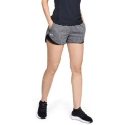 Under Armour UA Play Up 3.0 Twist Shorts Women - Black/Black/White -RunGear Elite 359707 02 d 774617