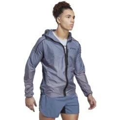 Adidas Agravic Trailrunning Windbreaker Men - Wonder Steel HT9391 -RunGear Elite adidas mens agravic trailrunning windbreaker wonder steel ht9391 2 1416114