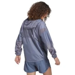 Adidas Agravic Trailrunning Windbreaker Women - Wonder Steel HT9407 -RunGear Elite adidas womens agravic trailrunning windbreaker wonder steel ht9407 1 1417225