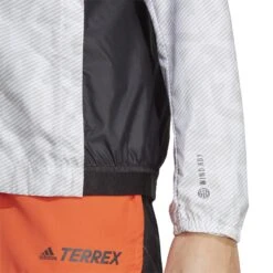 Adidas TERREX Trail Wind Jacket Women - White/grey Two HZ1319 -RunGear Elite adidas womens terrex trail wind jacket white grey two hz1319 4 1422754