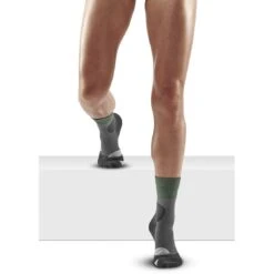 CEP Hiking Merino Mid Cut Compression Socks Women - Green/light Grey -RunGear Elite cep hiking merino mid cut compression socks women green light grey 1 1555485