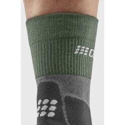 CEP Hiking Merino Mid Cut Compression Socks Women - Green/light Grey -RunGear Elite cep hiking merino mid cut compression socks women green light grey 2 1555486