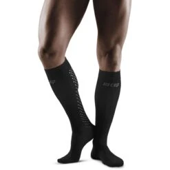 CEP Recovery Pro Compression Socks - Black -RunGear Elite cep recovery pro compression socks black 2 1552922