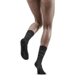 CEP Reflective Mid Cut Compression Socks Women - Black 13 CEP Reflective Mid Cut Compression Socks Women - Black -RunGear Elite cep reflective mid cut compression socks women black 22 1553064