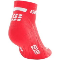 CEP The Run Low Cut Compression Socks V4 - Pink -RunGear Elite cep the run low cut compression socks v4 pink 2 1114738