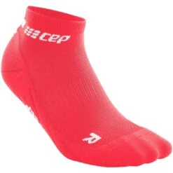 CEP The Run Low Cut Compression Socks V4 - Pink -RunGear Elite cep the run low cut compression socks v4 pink 4 1114740