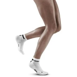CEP The Run Low Cut Compression Socks V4 Women - White -RunGear Elite cep the run low cut compression socks v4 women white 1 1553625