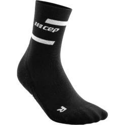 CEP The Run Mid Cut Compression Socks V4 Women - Black -RunGear Elite cep the run mid cut compression socks v4 black 4 1114778