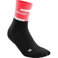 CEP The Run Mid Cut Compression Socks V4 - Pink/black -RunGear Elite cep the run mid cut compression socks v4 pink black 3 1114800