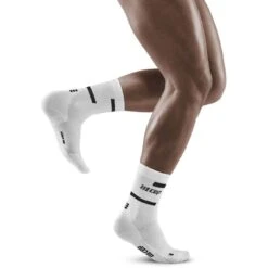 CEP The Run Mid Cut Compression Socks V4 - White -RunGear Elite cep the run mid cut compression socks v4 white 1 1553654