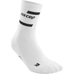 CEP The Run Mid Cut Compression Socks V4 - White -RunGear Elite cep the run mid cut compression socks v4 white 4 1114807