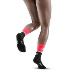 CEP The Run Mid Cut Compression Socks V4 Women - Pink/black 13 CEP The Run Mid Cut Compression Socks V4 Women - Pink/black -RunGear Elite cep the run mid cut compression socks v4 women pink black 4 1553666