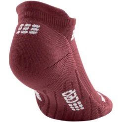 CEP The Run No Show Compression Socks V4 Women - Dark Red -RunGear Elite cep the run no show compression socks v4 dark red 2 1114858