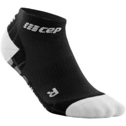 CEP Ultralight Low Cut Compression Socks Women - Black/light Grey 8 CEP Ultralight Low Cut Compression Socks Women - Black/light Grey -RunGear Elite cep ultralight low cut compression socks for men black light grey 4 1018304 1