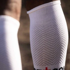 Compressport Full Run Compression Socks - White -RunGear Elite compressport full socks run with compression white 5 823455