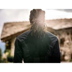 Compressport Hurricane Windproof Jacket Men - Black AM00165B -RunGear Elite compressport hurricane windproof jacket black 5 1452659