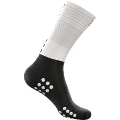 Compressport Mid Compression Socks - White/black -RunGear Elite compressport mid compression socks white black 5 1499233