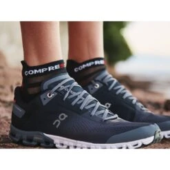 Compressport Pro Racing Compression Socks V4.0 Ultralight Run Low - Black/red -RunGear Elite compressport pro racing compression socks v4 1453324