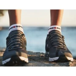 Compressport Pro Racing Compression Socks V4.0 Ultralight Run Low - White/alloy -RunGear Elite compressport pro racing compression socks v4 1453341