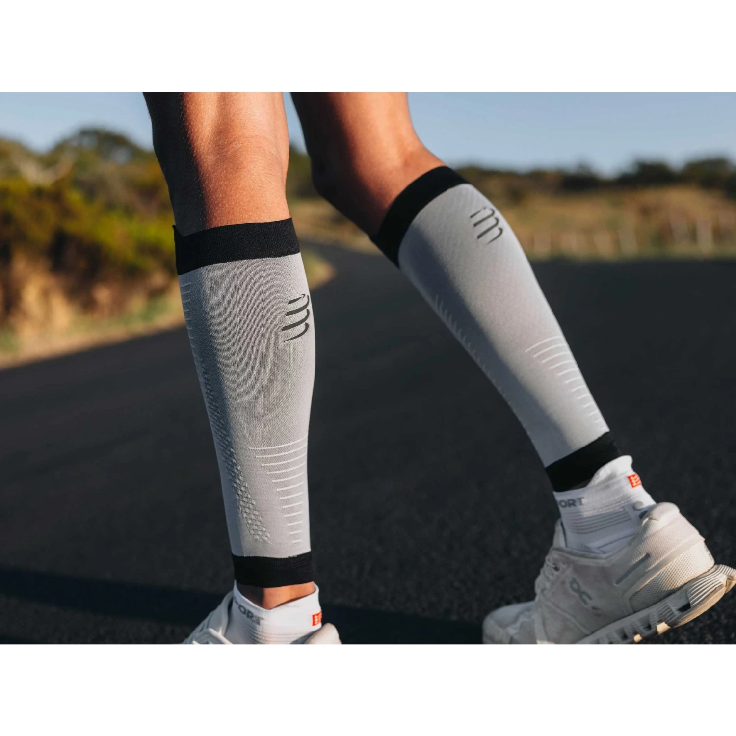 Compressport R2 3.0 Compression Calf Sleeves - Grey Melange/black 5 Compressport R2 3.0 Compression Calf Sleeves - Grey Melange/black - Image 5