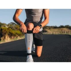 Compressport R2 3.0 Compression Calf Sleeves - Grey Melange/black 14 Compressport R2 3.0 Compression Calf Sleeves - Grey Melange/black -RunGear Elite compressport r2 3 1453594
