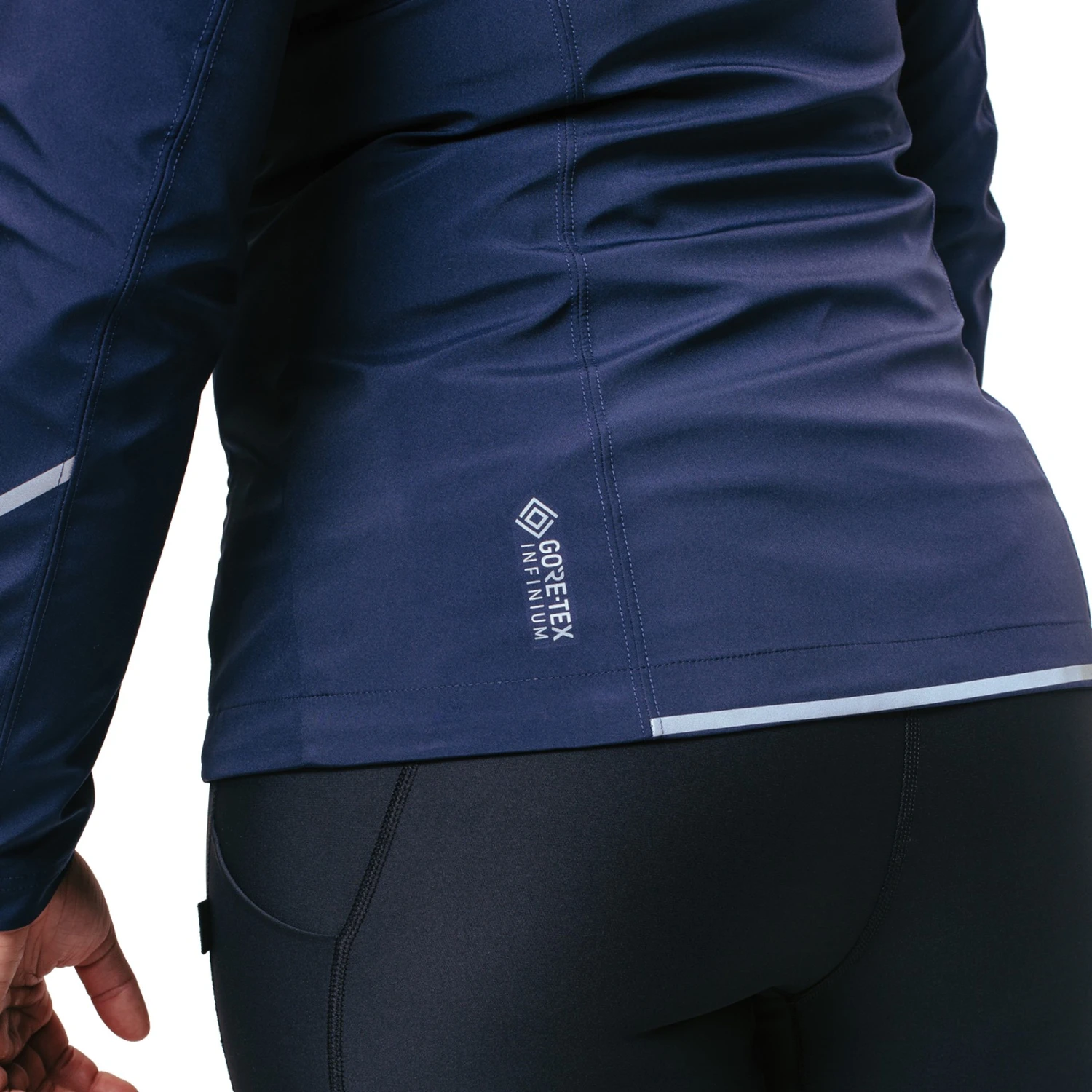 GOREWEAR R3 Women Partial Gore-Tex Infinium Jacket - Utility Green BH00 4 GOREWEAR R3 Women Partial Gore-Tex Infinium Jacket - Utility Green BH00 - Image 4