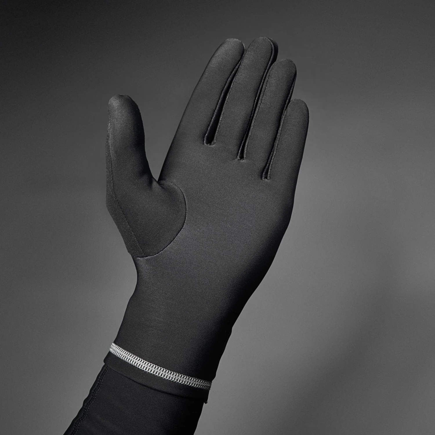 GripGrab Running Basic Winter Gloves - Black 2 GripGrab Running Basic Winter Gloves - Black - Image 2