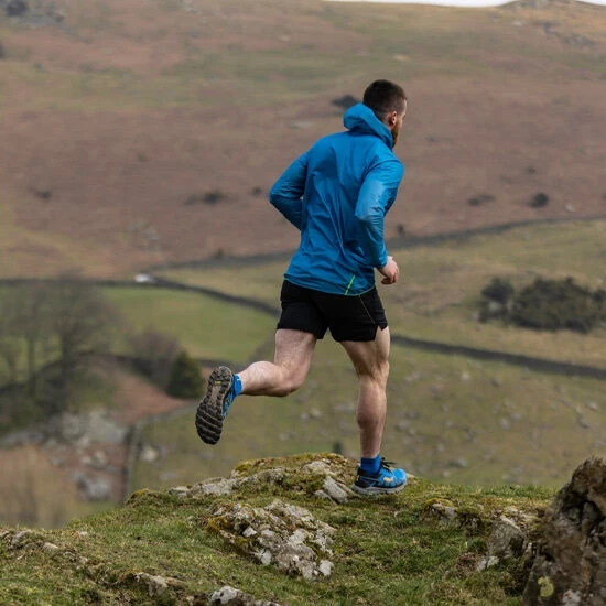 Inov-8 Raceshell Half Zip Running Jacket - Black 6 Inov-8 Raceshell Half Zip Running Jacket - Black - Image 6