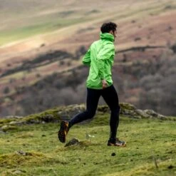 Inov-8 Raceshell Pro Fullzip Runnig Jacket - Green 18 Inov-8 Raceshell Pro Fullzip Runnig Jacket - Green -RunGear Elite inov 8 raceshell pro fz runnig jacket green 5 1338186