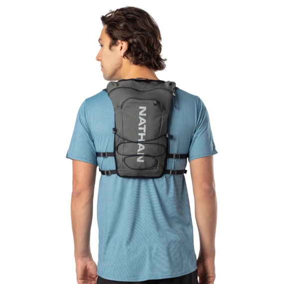 Nathan Sports Quick Start 2.0 Hydration Pack - 6L - Charcoal/Reflective Silver 5 Nathan Sports Quick Start 2.0 Hydration Pack - 6L - Charcoal/Reflective Silver - Image 5