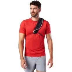 Nathan Sports Run Sling 8L Running Backpack - Black/Ribbon Red -RunGear Elite nathan sports limitless 8l running backpack black ribbon red 10 6 1431541