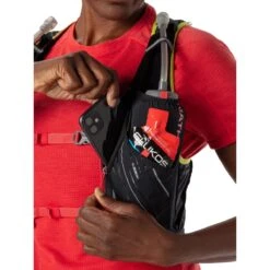 Nathan Sports Pinnacle 4L Women's Hydration Pack - Black / Hibiscus -RunGear Elite nathan sports pinnacle series vapor 4l hydration race vest black hibiscus woman 10 1173862