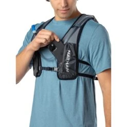 Nathan Sports Quick Start 2.0 Hydration Pack - 3L - Gravity Gray / Refletive Silver 17 Nathan Sports Quick Start 2.0 Hydration Pack - 3L - Gravity Gray / Refletive Silver -RunGear Elite nathan sports quick start 3l gravity gray reflective silver 5 1234394