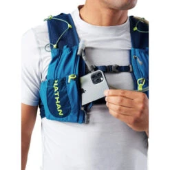 Nathan Sports VaporAir 3.0 7L Hydration Vest - Deep Blue/Safety Yellow -RunGear Elite nathan sports vaporair 3 0 7 l deep blue safety yellow 4 6 1449419