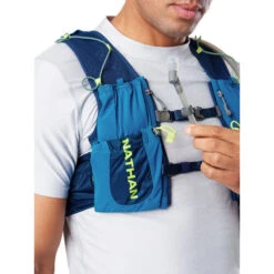Nathan Sports VaporAir 3.0 7L Hydration Vest - Deep Blue/Safety Yellow -RunGear Elite nathan sports vaporair 3 0 7 l deep blue safety yellow 4 7 1449420