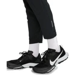 Nike Dri-FIT Dawn Range Running Pants Men - Black/black/white DX0855-010 -RunGear Elite nike dri fit dawn range mens running pants black black white dx0855 010 4 1517389
