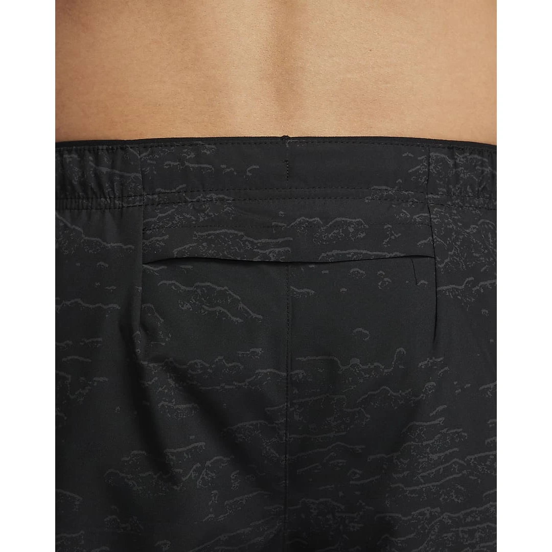 Nike Dri-FIT Run Division Challenger Running Shorts Men - Black/reflective Silver DV9265-010 4 Nike Dri-FIT Run Division Challenger Running Shorts Men - Black/reflective Silver DV9265-010 - Image 4
