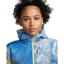 Nike Repel Trail Running Jacket Women - Topaz Gold/topaz Gold/mineral Teal DX1041-795 -RunGear Elite nike repel womens trail running jacket topaz gold topaz gold mineral teal dx1041 795 11 1423231