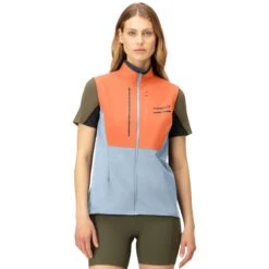 Norrona Senja Aero90 Vest Women - Flamingo/Blue Fog