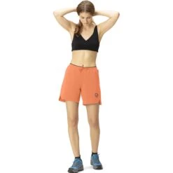 Norrona Senja Flex1 8 Inch Shorts Women - Flamingo -RunGear Elite norrona senja flex1 8 inch shorts women flamingo model 1 1399936