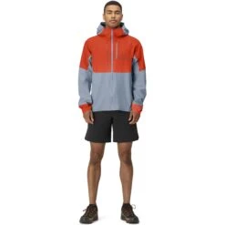 Norrona Senja Gore-Tex Active Jacket Men - Arednalin/Blue Fog -RunGear Elite norrona senja gore tex active jacket men arednalin blue fog model 1 1399978