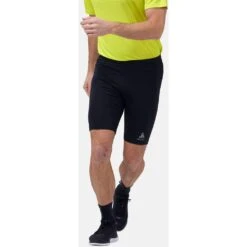 Odlo Essentials Tight Shorts Men - Black 6 Odlo Essentials Tight Shorts Men - Black -RunGear Elite odlo mens essential tight shorts black 3 1219320