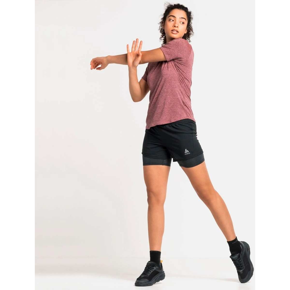 Odlo Women's Run Easy 5 Inch 2-in-1 Running Shorts - Black 5 Odlo Women's Run Easy 5 Inch 2-in-1 Running Shorts - Black - Image 5
