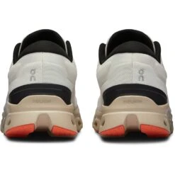 On Running On Cloudstratus 3 Women Running Shoe - Undyed-White & Sand -RunGear Elite on cloudstratus 3 women running shoe undyed white sand 6 1531565