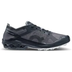 On Running On Cloudventure Peak 3 Trailrunning Shoe - Black & Glacier -RunGear Elite on cloudventure peak 3 herren trailrunning schuh black glacier 2 1521907