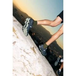 On Running On Cloudventure Trailrunning Shoe - Black & Reseda -RunGear Elite on cloudventure running shoe black reseda 3 1028385