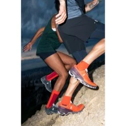 On Running On Cloudventure Trailrunning Shoe - Flare & Mulberry -RunGear Elite on cloudventure running shoe flare mulberry 8 1028398
