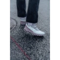 On Running On Cloudventure Waterproof Women Trailrunning Shoe - Ice & Heron -RunGear Elite on cloudventure waterproof women trailrunning shoe ice heron 9 1321476