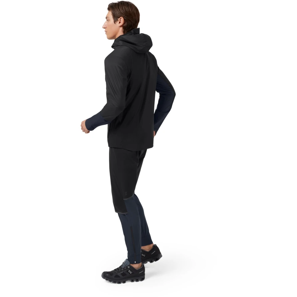 On Running On Insulator Jacket - Black & Navy 2 On Running On Insulator Jacket - Black & Navy - Image 2